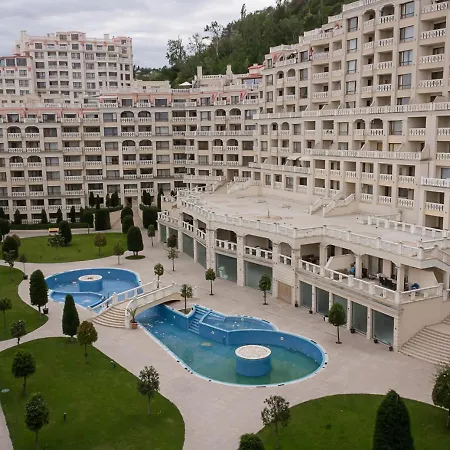 - 1bd At South Bay By Flat Mаnаger Apartment Varna